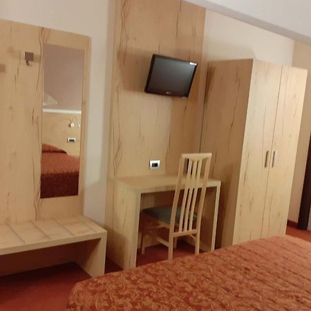 Hotel Des Alpes Castione della Presolana Zewnętrze zdjęcie